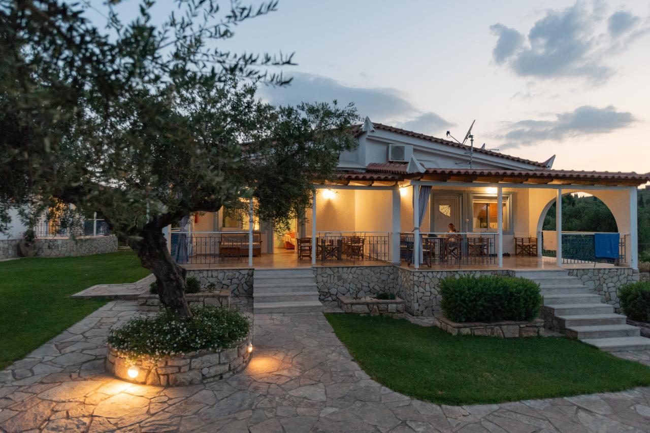Villa Tasos Koutsoubos Koróni Dış mekan fotoğraf